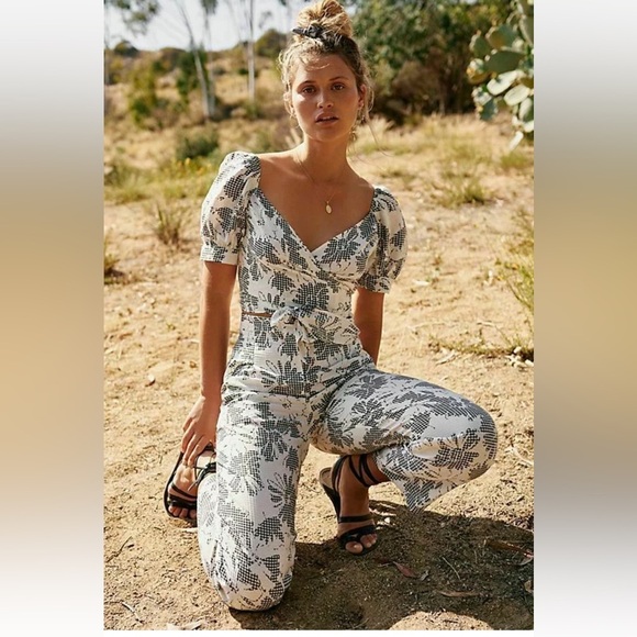 Free People Hampton top and pants Set size 2 or Xs MSRP: $148 - Picture 7 of 7